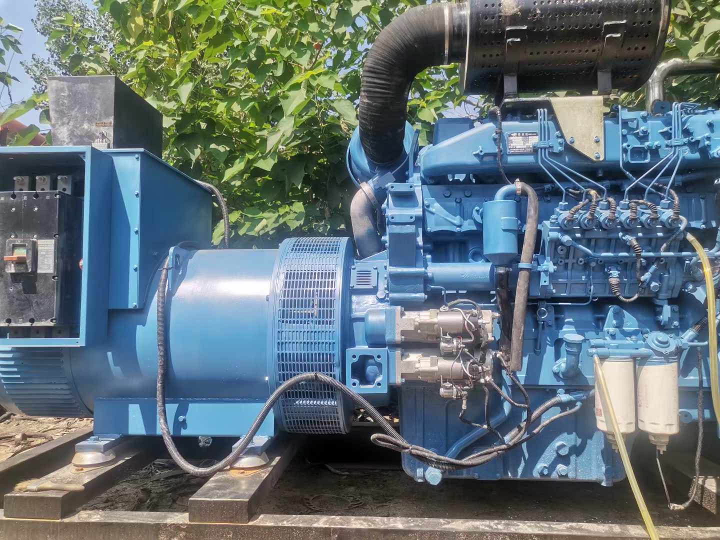新绛详细说明降低 800kW 柴油发电机输出电流波动的方法