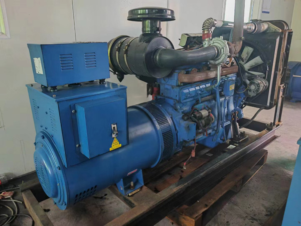新绛100kW柴油发电机组使用多级机油有哪些优缺点？